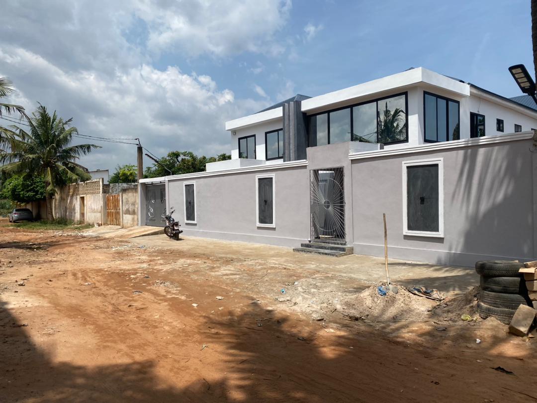 VILLA À  VENDRE